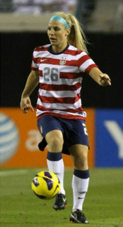 college soccer Julie Johnston