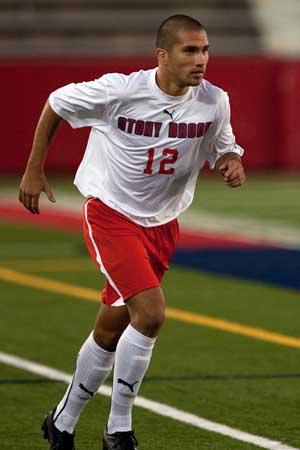 mens college soccer player