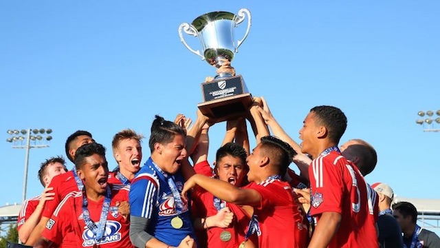Talking youth with FCD's Luchi Gonzalez