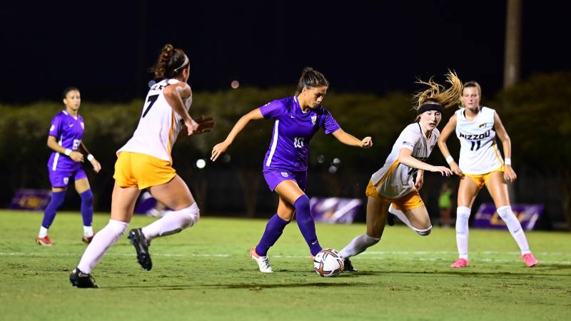 Women's Weekend Preview: 5 Games to Watch