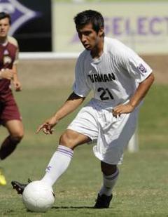 college soccer player Martin Ontiveros