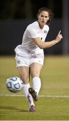 college soccer player Wake Forest Rachel Nuzzolese