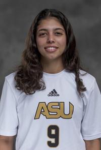 Camila Jimenez | Club Soccer | College Soccer | College Soccer