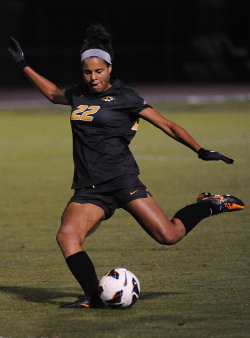 college soccer player Abi Raymer