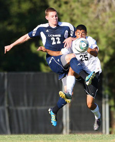 college soccer player UC Davis Sam Del Gobbo