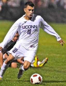 connecticut men's college soccer player carlos alvarez