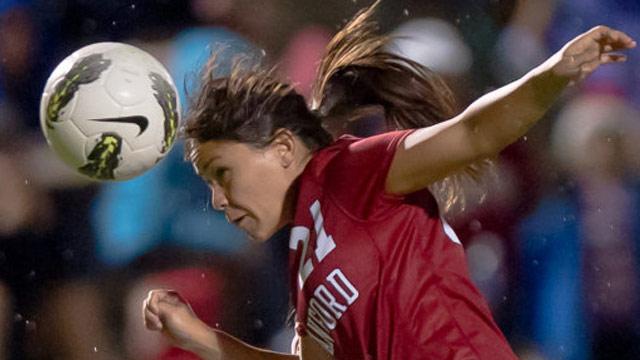 Stanford women still #1; Heyboer POTW