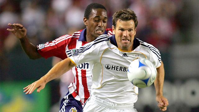 Who will replace Claudio Reyna at USSF?