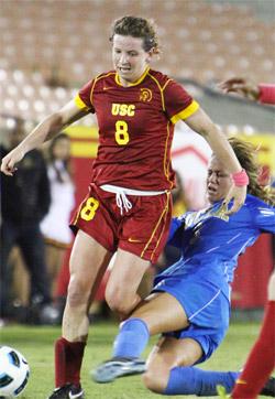 usc women's college soccer player elizabeth eddy