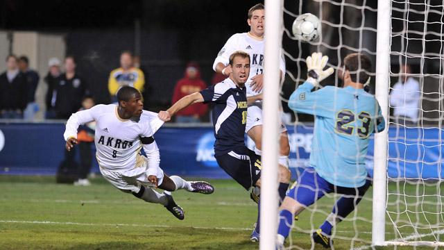 Late game heroics in College Cup semis
