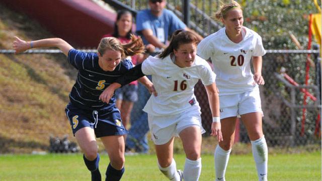 Notre Dame ousts two-time champ UNC