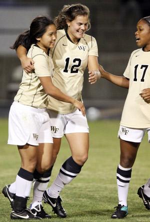 wake forest women's college soccer player katie stengel