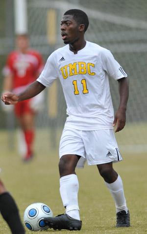 mens college soccer player levi houapeu