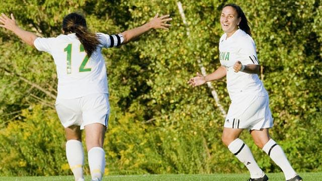 Siena looking to complete perfect season