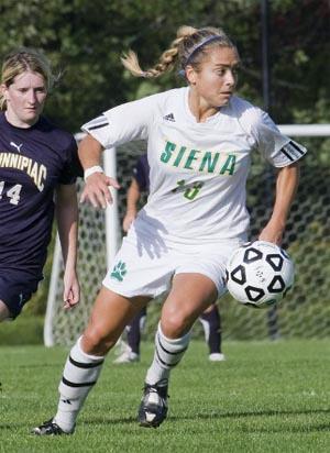 siena college womens college soccer player