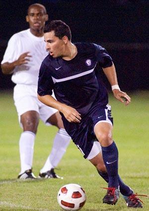 mens college soccer player alan ponce from connecticut
