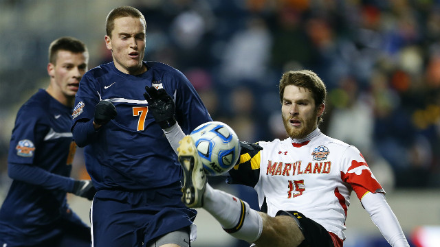 Mullins the hero as Terps top Cavs 2-1