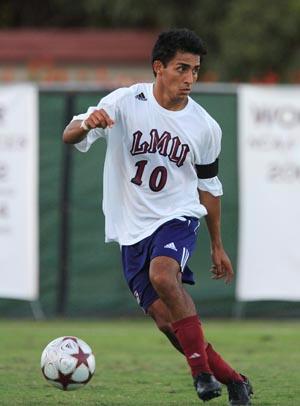mens college soccer player
