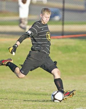 mens college soccer player