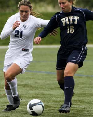 women's clollege soccer player heidi sabatura