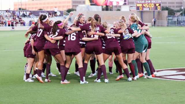 Women's 5 Things: A&M, WVU with the edge