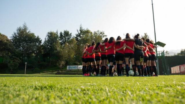 U17 WNT heads to Kansas City for camp