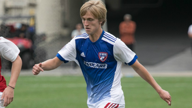Roberts signs Homegrown deal with FC Dallas