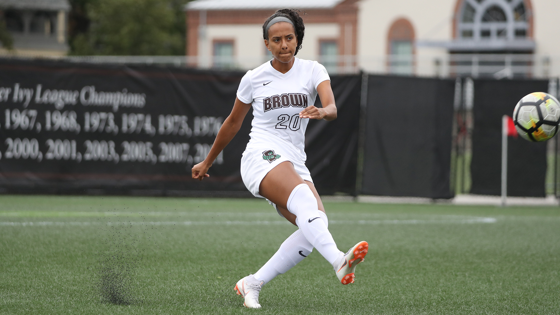 Top 10 defenders in Women's DI Soccer