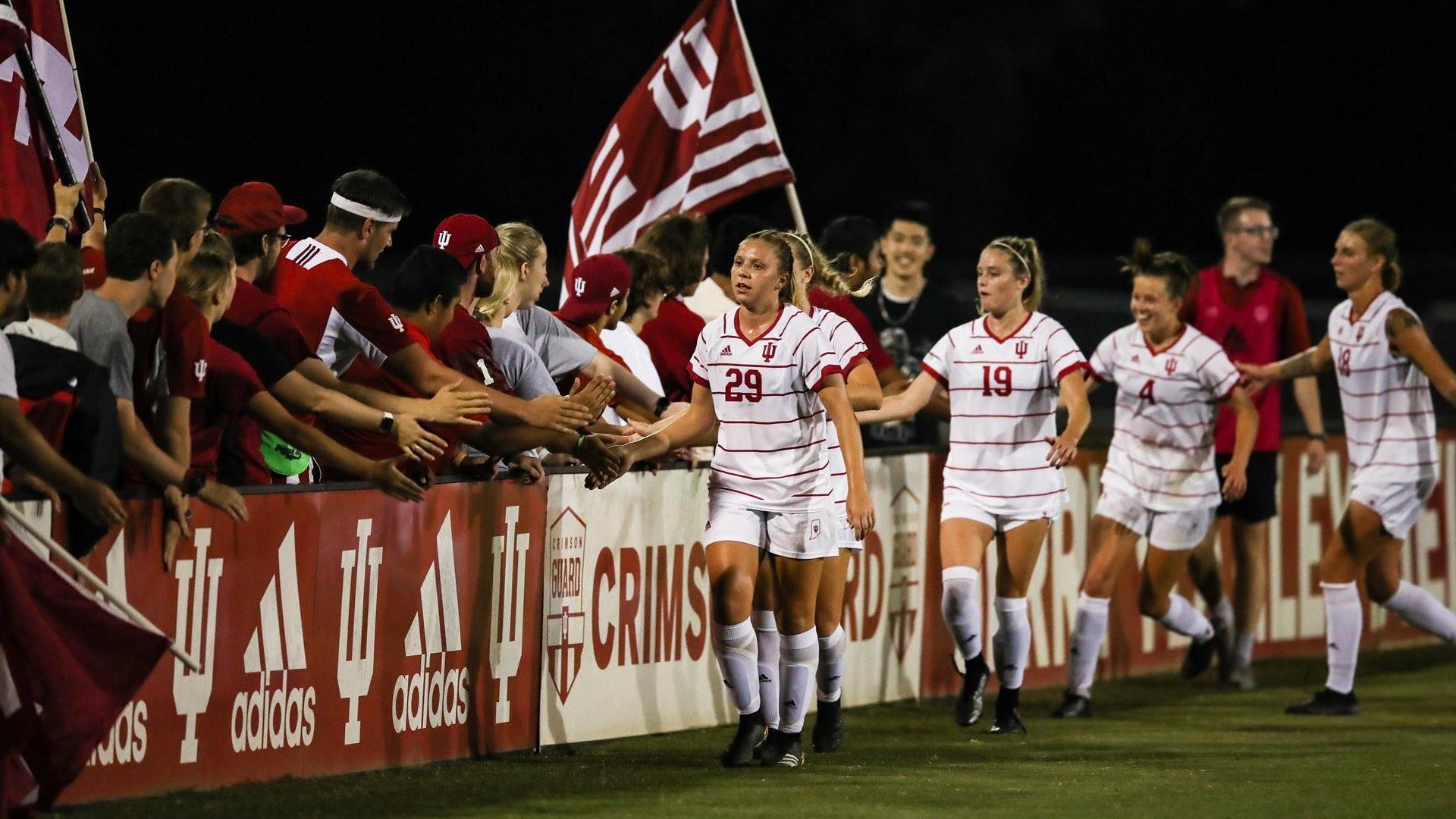 Sizing up women's conference races