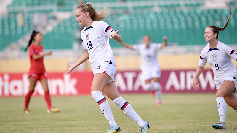 UNC women's soccer player Ally Sentnor's first CONCACAF