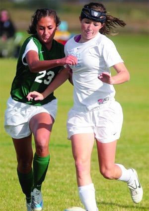 girls youth club soccer player claire goss