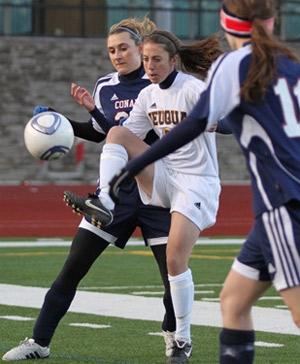 girls club soccer player zoey goralski