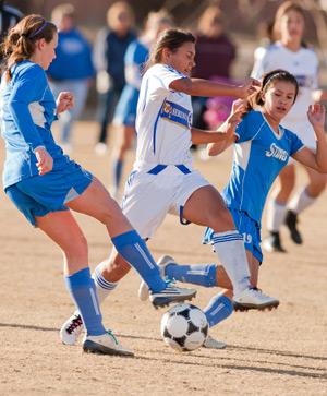 girls youth club soccer players