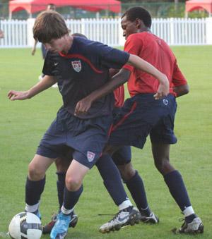 boys youth club soccer players on the u14 bnt