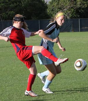 girls youth club soccer players