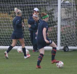 elite girls club soccer players