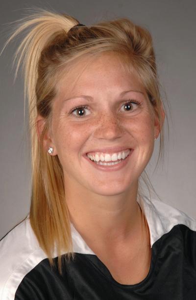Women's college soccer player Ashley Askwig.