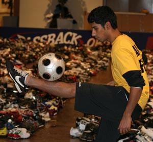 Elite soccer freestyler Abbas Farid.