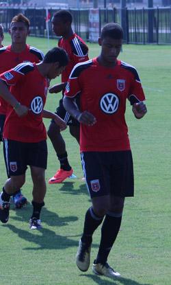 boys youth club soccer players