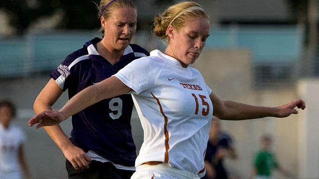 Texas standout Doniak in critical condition