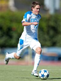 men's soccer player kelyn rowe