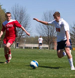 men's college soccer player hunter jumper