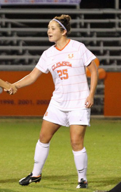 clemson college soccer player katelyn reeves