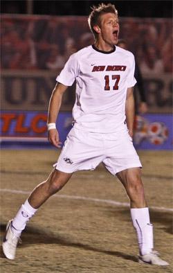 men's college soccer player lance rozeboom