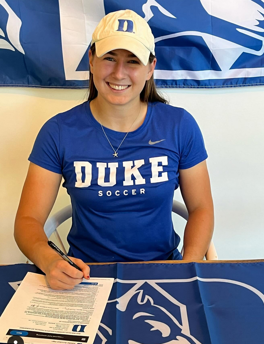 Molly Vapensky - Duke