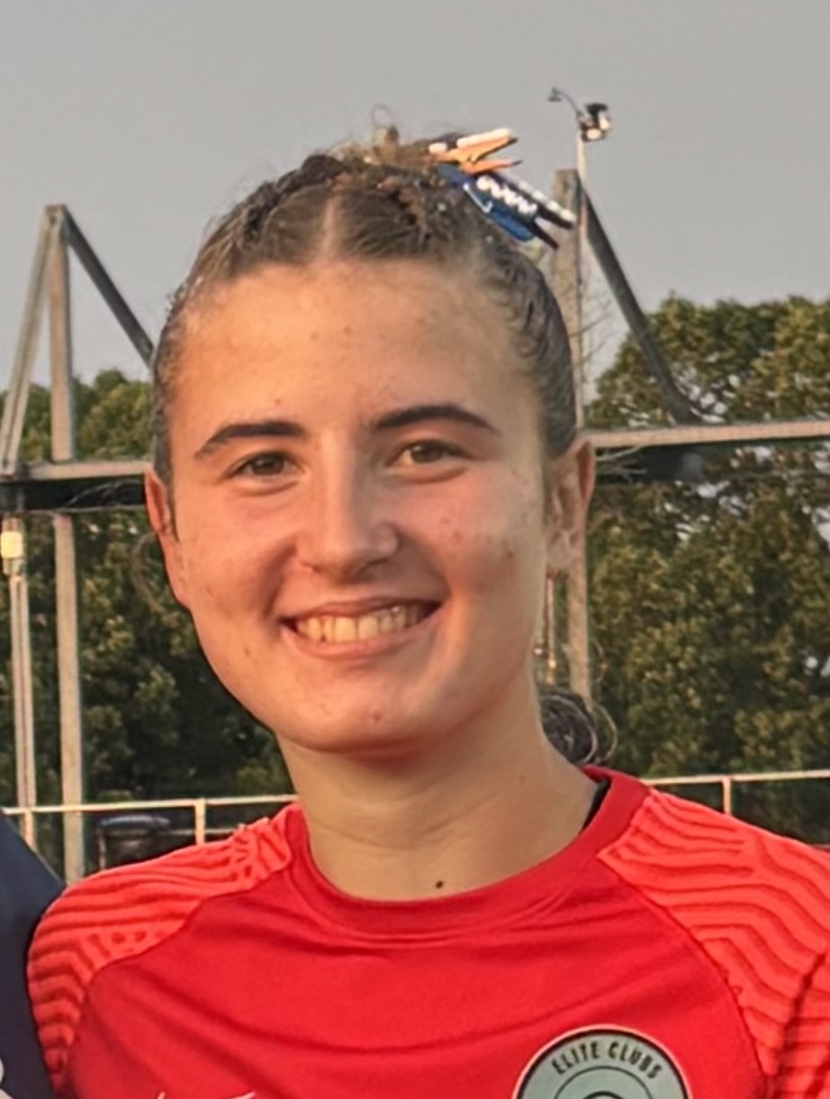 Caelyn Dyer