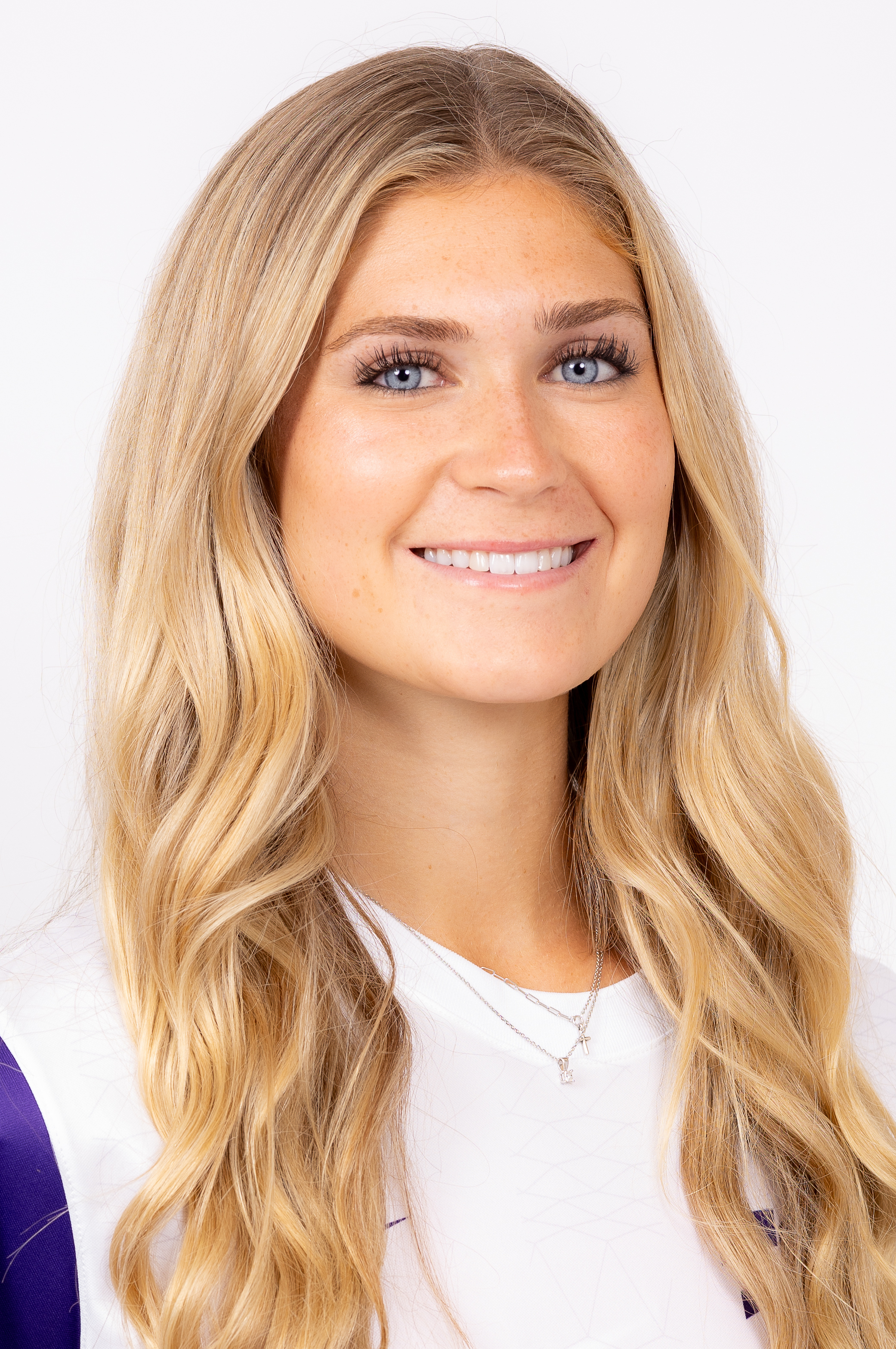 Zoe Calyer