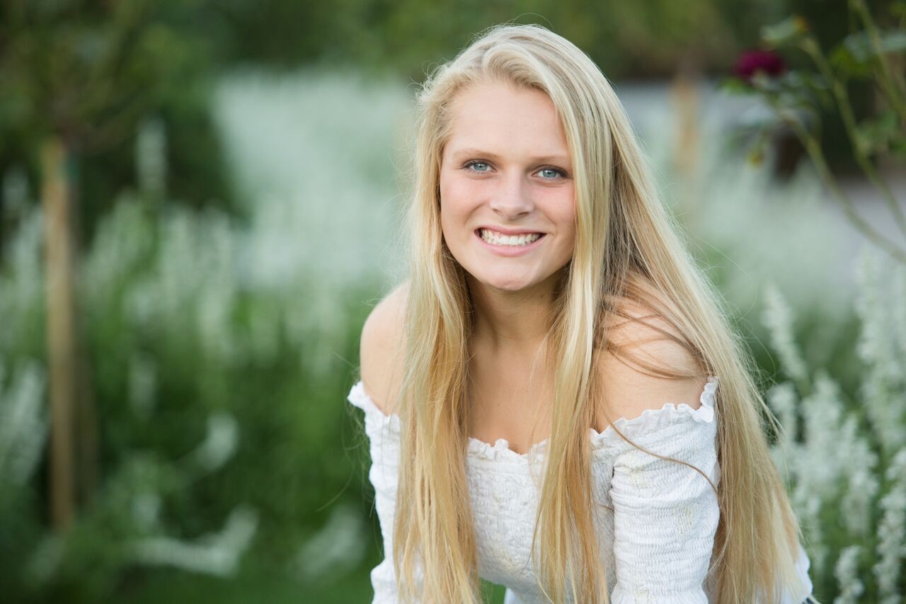 Claire Van der Heide